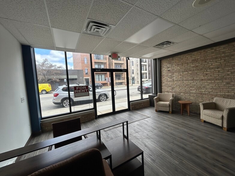 More Photos Of 4042-4044 N Elston Ave, Chicago Storefront Retail Office For Lease