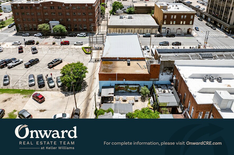 More Photos Of 210-224 S 5th St, Waco Storefront Retail Office For Lease