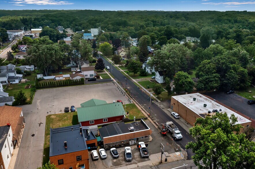 More Photos Of 10557 Main st, North Collins Freestanding For Sale