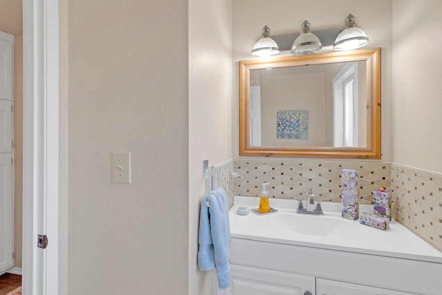 More Photos Of 12314 264th St E, Graham Winery Vineyard For Sale