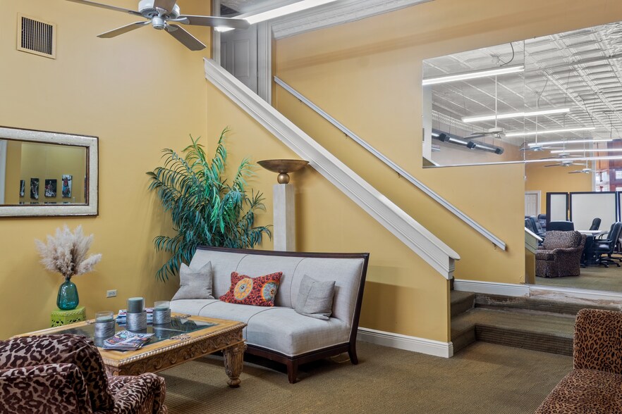 More Photos Of 312 S Main St, Jonesboro Loft Creative Space For Sale