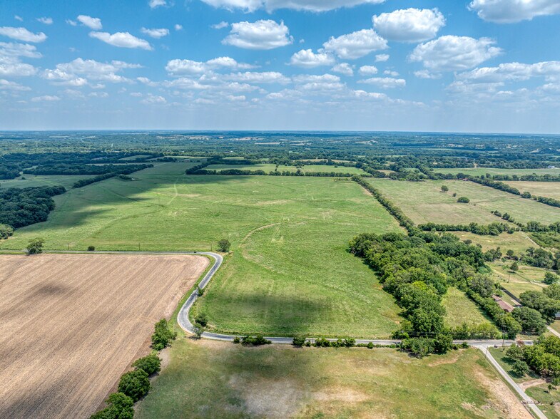 More Photos Of 606.51 Acres, Sherman Land For Sale