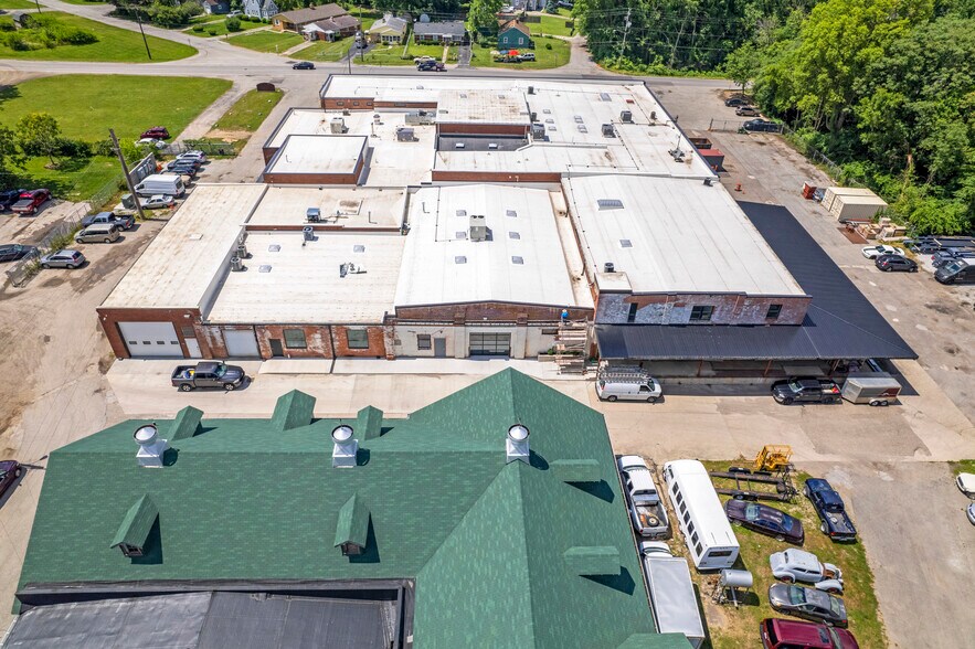 More Photos Of 4201 Millersville Rd, Indianapolis Research And Development For Lease