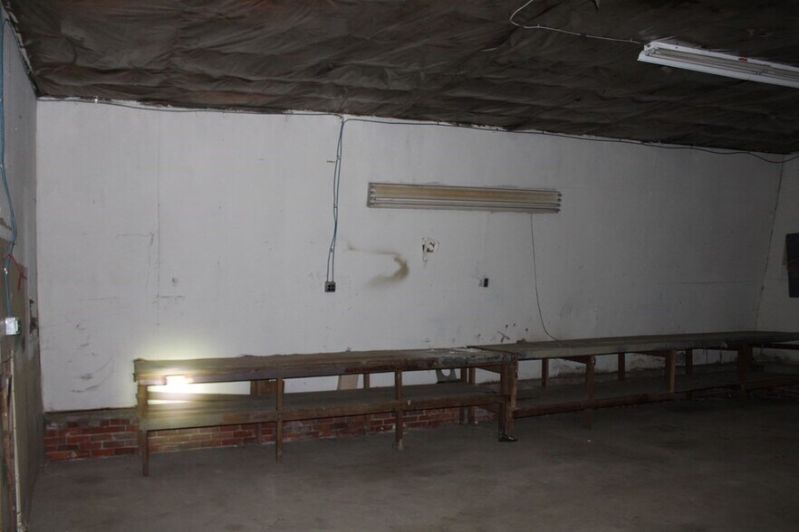 More Photos Of 7 Rod Shop Road Rd, Turners Falls Industrial For Lease
