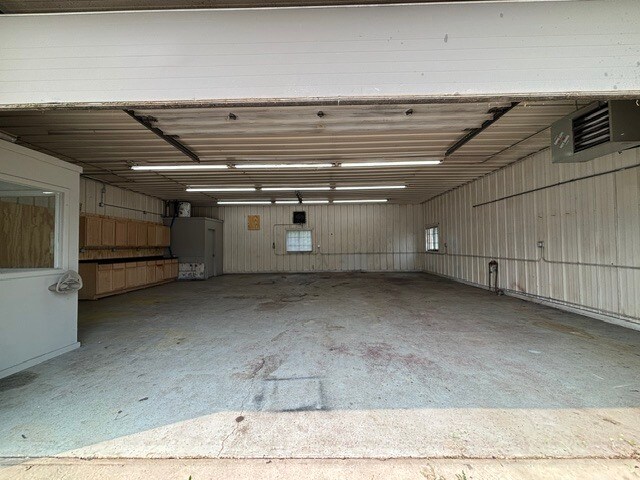 More Photos Of 412 Theresa St, Watertown Self Storage For Lease