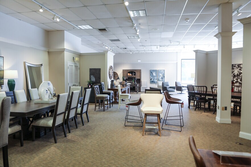 More Photos Of 2297 Main St East, Snellville Freestanding For Sale