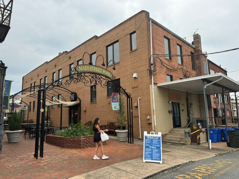 More Photos Of 191 N Main St, Rutherfordton Storefront Retail Office For Sale