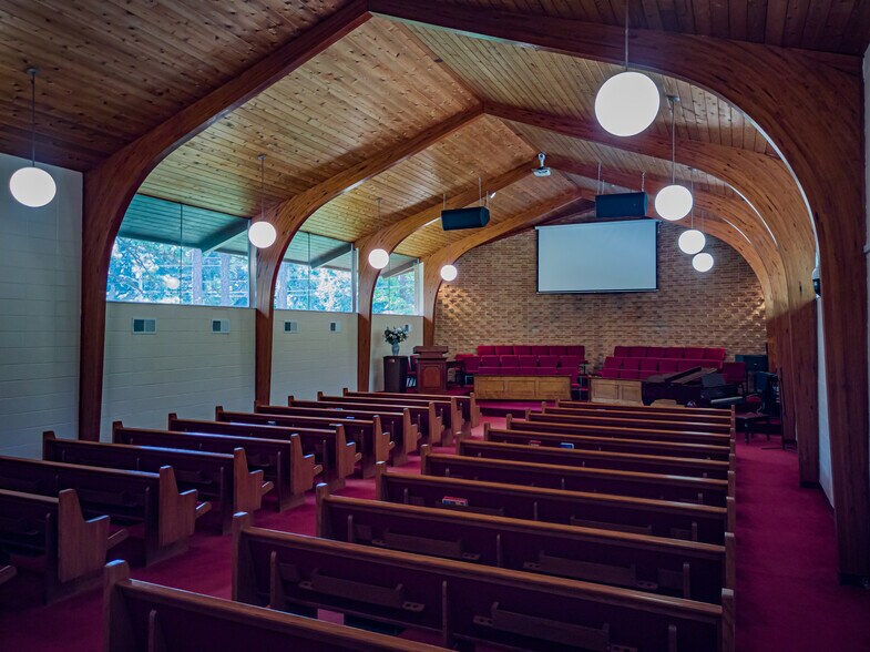 More Photos Of 1901 Leonid Rd, Jacksonville Schools For Sale