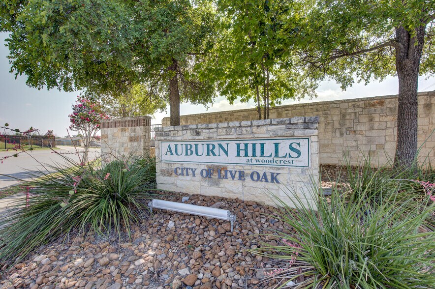 More Photos Of 10600 O'Connor rd, Live Oak Land For Sale