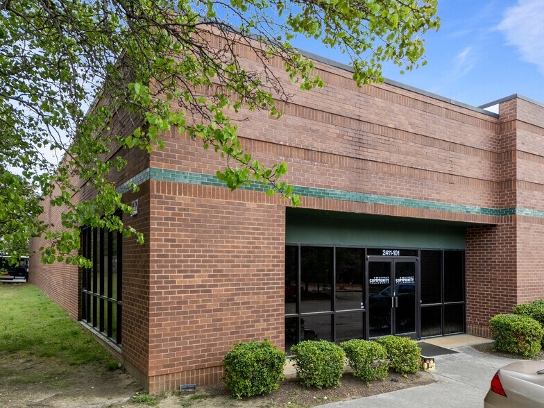 More Photos Of 2411 E Millbrook Rd, Raleigh General Retail For Lease