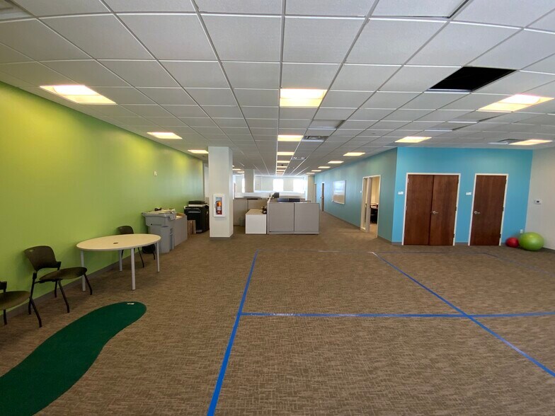 More Photos Of 6130-6360 Levis Commons Blvd, Perrysburg Office For Lease