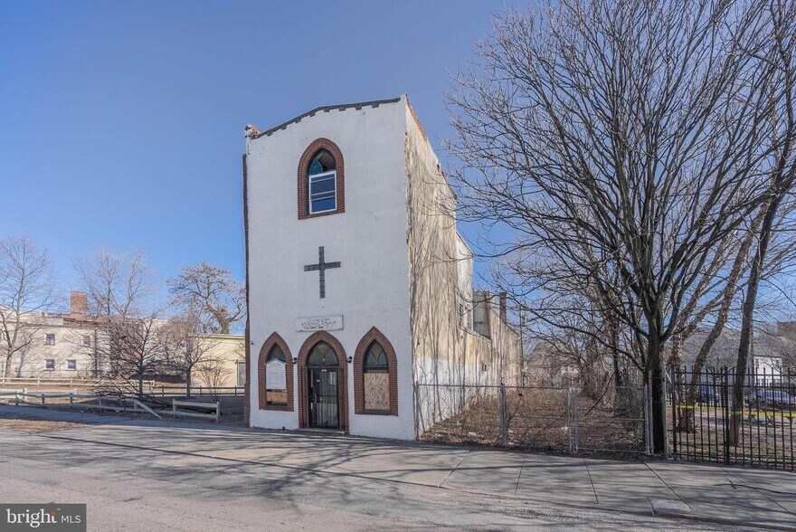 More Photos Of 2255 Germantown Ave, Philadelphia Religious Facility For Sale