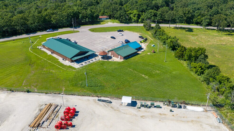More Photos Of 6285 State Rte 7, Roach General Retail For Sale