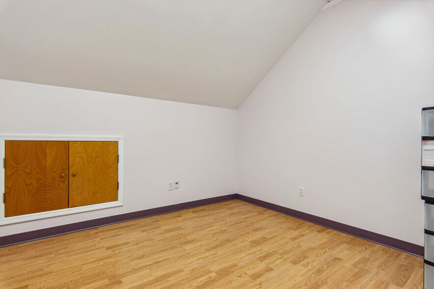 More Photos Of 43 Office Park Dr, Jacksonville Medical For Lease