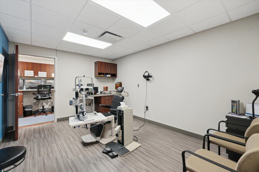 More Photos Of 3740 W Sylvania Ave, Toledo Medical For Sale