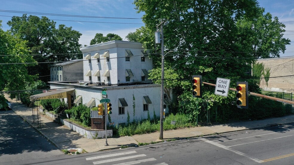 More Photos Of 238 N 53rd St, Philadelphia Funeral Home For Sale