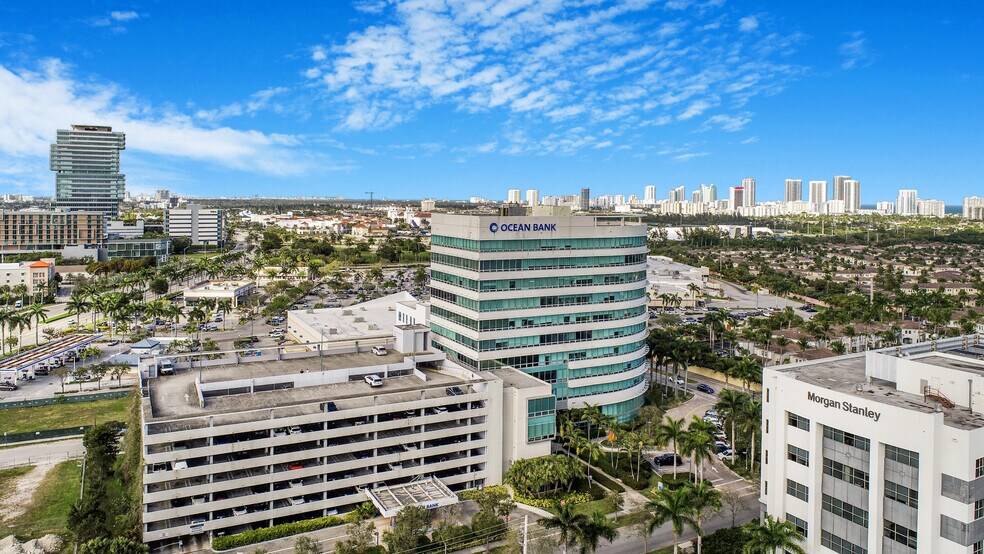 More Photos Of 20900 NE 30th Ave, Aventura Office For Sale