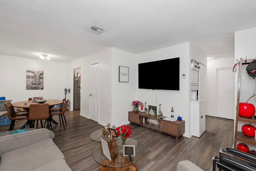 More Photos Of 3775 NW 116th Ter, Coral Springs Apartments For Sale