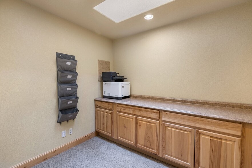 More Photos Of 350 N Pine St, Woodland Park Medical For Sale