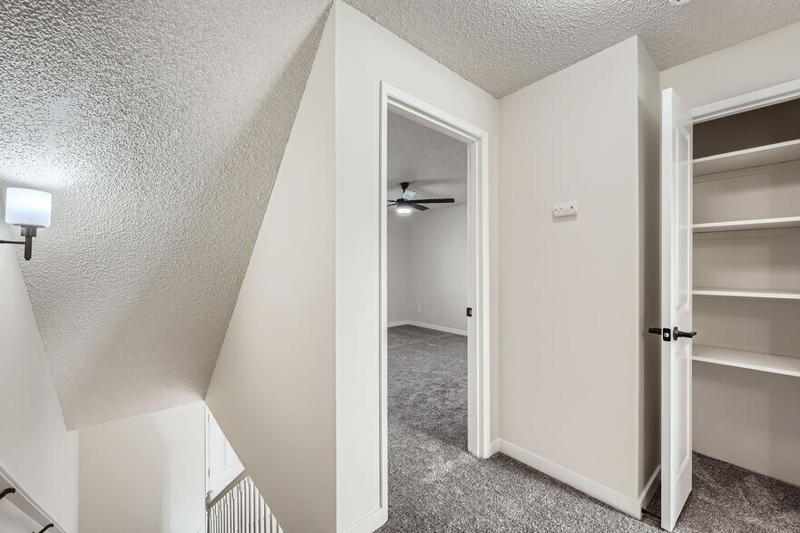 More Photos Of 364 Elizabeth St, Monroe Apartments For Sale