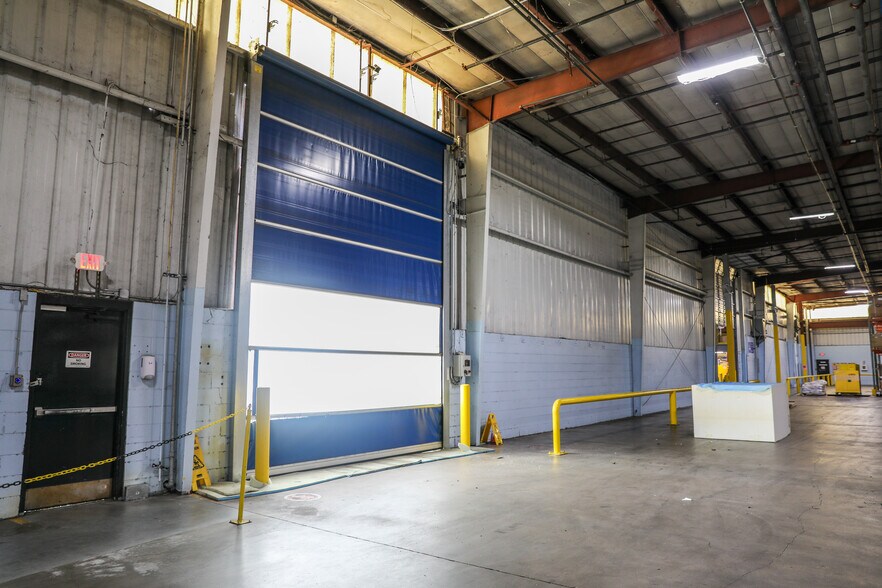 More Photos Of 24 Herring Rd, Newnan Warehouse For Sale