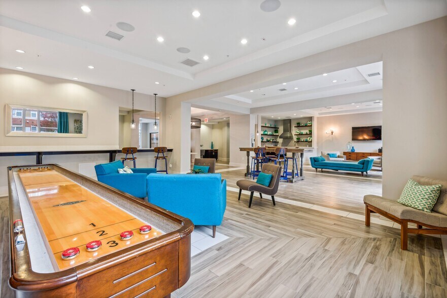 More Photos Of 9336 Kings Parade Blvd, Charlotte Apartments For Lease