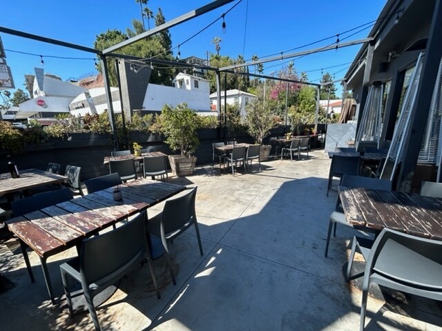 More Photos Of 2861 W Sunset Blvd, Los Angeles Restaurant For Lease