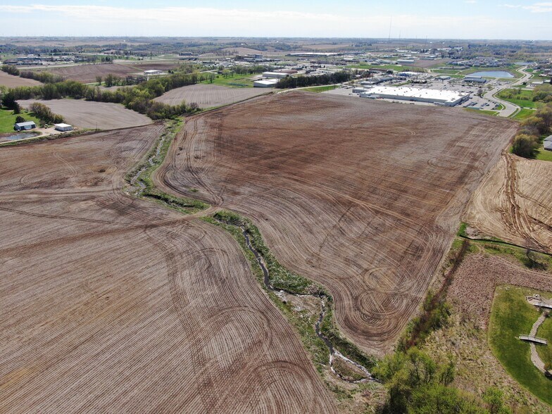 More Photos Of Governor Rd @ E Merle Hibbs Blvd, Marshalltown Land For Sale