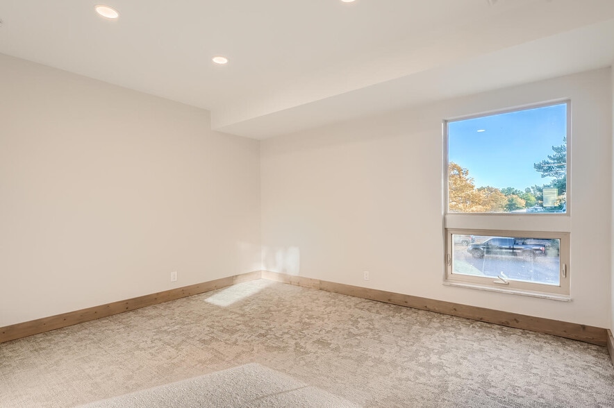 More Photos Of 10600 W Alameda Ave, Lakewood Loft Creative Space For Lease