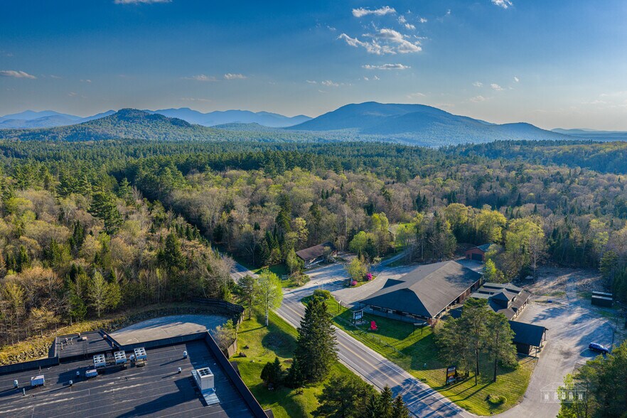 More Photos Of 1915 Saranac Ave, Lake Placid General Retail For Sale