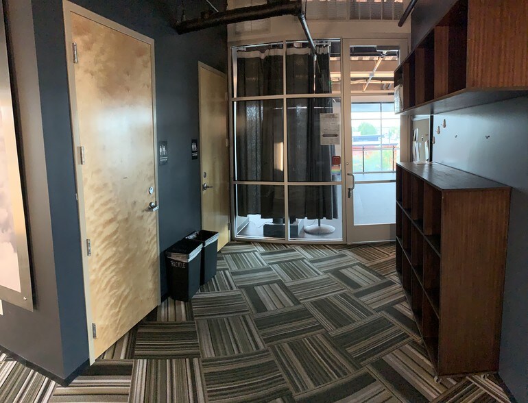 More Photos Of 2700 S Broadway St, Englewood Loft Creative Space For Lease