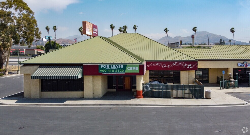 More Photos Of 1975-2017 S Diners Ct, San Bernardino Unknown For Lease