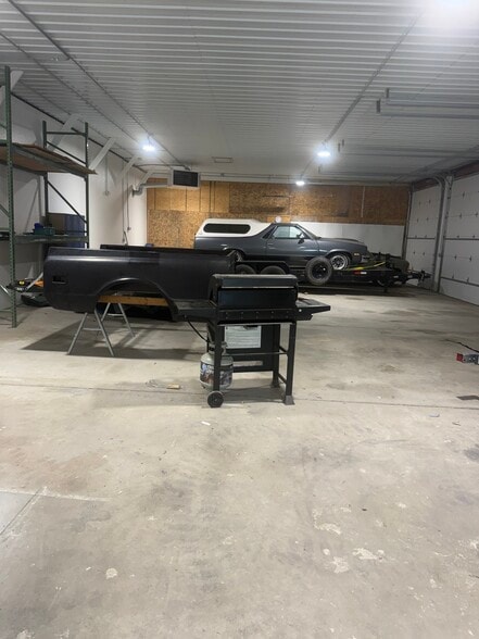 More Photos Of 109 W 34th Ave, Bellevue Self Storage For Sale