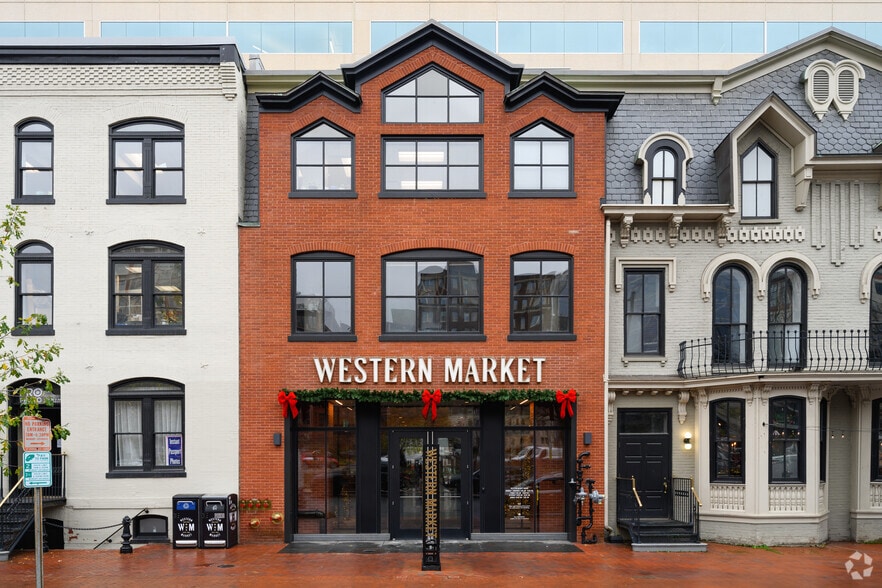 More Photos Of 2000 Pennsylvania Ave NW, Washington Office For Lease