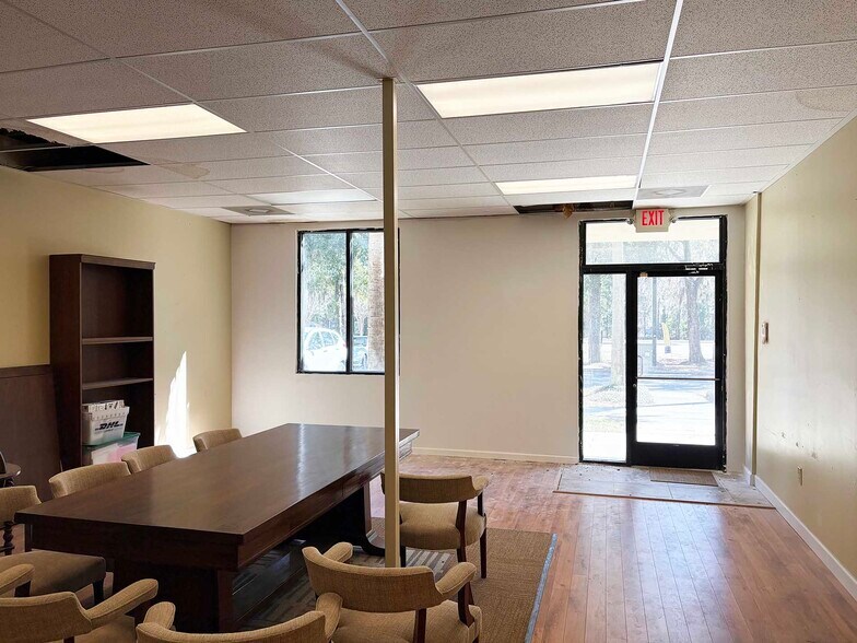 More Photos Of 2300 Clements Ferry Rd, Charleston Warehouse For Lease