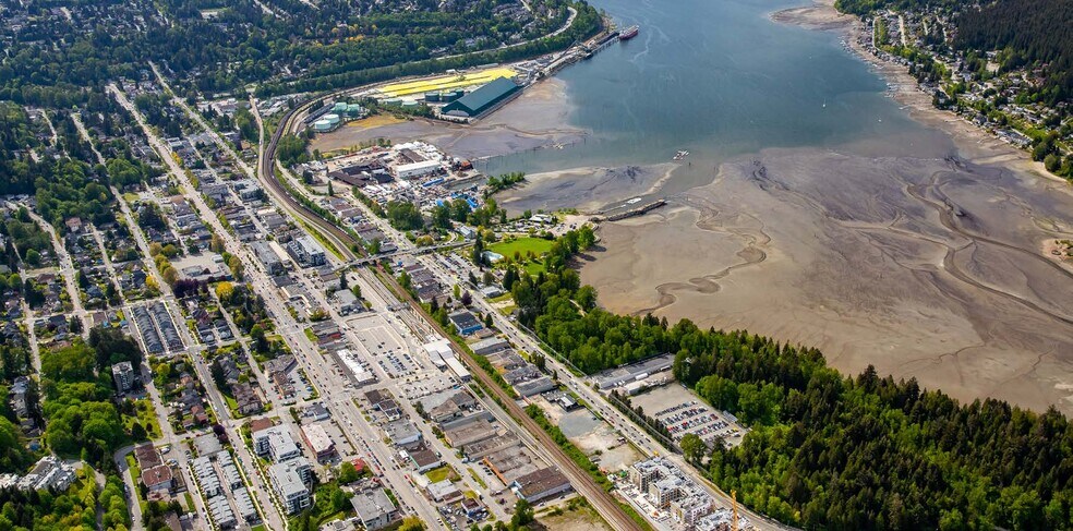 More Photos Of 2613 St Johns St, Port Moody Office For Sale