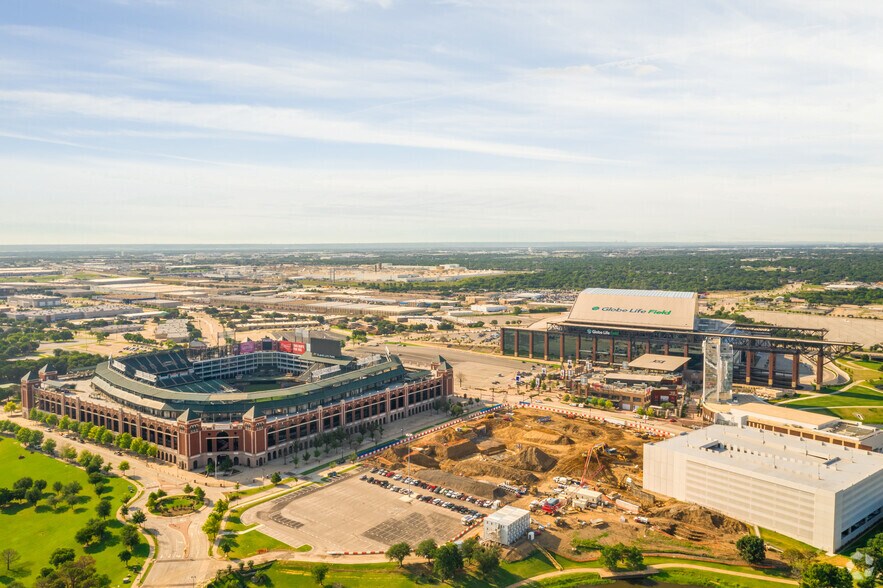 More Photos Of 2008 E Randol Mill Rd, Arlington Unknown For Lease