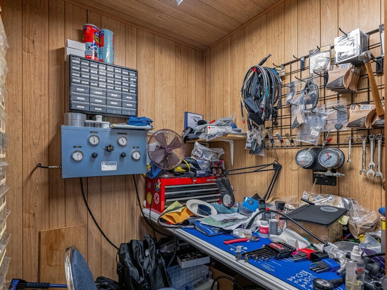 More Photos Of 1141 Patton Ave, Asheville Freestanding For Lease