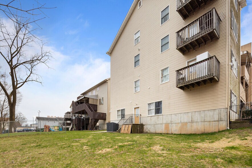 More Photos Of 68 Main St, Monsey Apartments For Sale