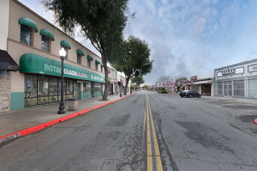 More Photos Of 10914 Main St, El Monte Storefront Retail Residential For Sale