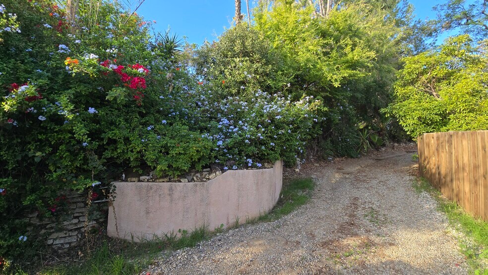 More Photos Of 4739 Huntington Dr N, Los Angeles Apartments For Sale