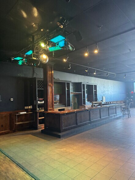 More Photos Of 310-400 Rhode Island Ave, Fall River Unknown For Sale