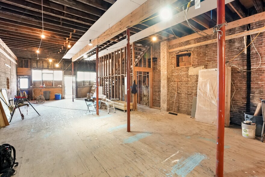 More Photos Of 81 Smith St, Perth Amboy Storefront Retail Residential For Sale