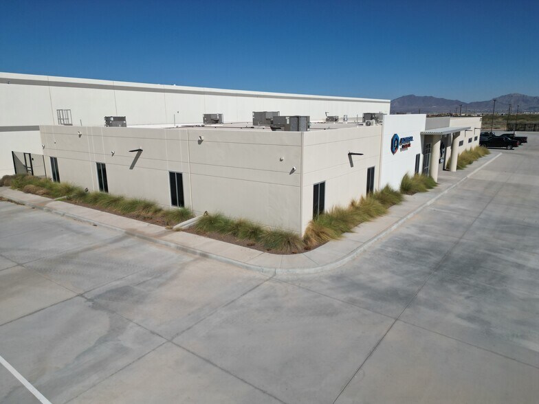 More Photos Of 4701 Avenida Divisadero, Santa Teresa Office For Lease