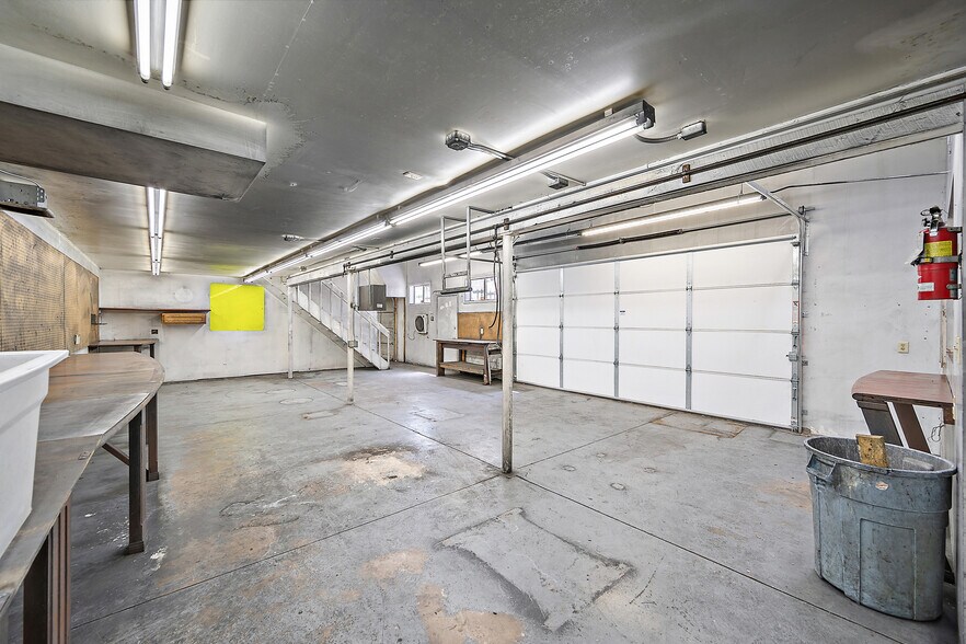 More Photos Of 18 1/2 Swope Ave, Colorado Springs Light Distribution For Sale