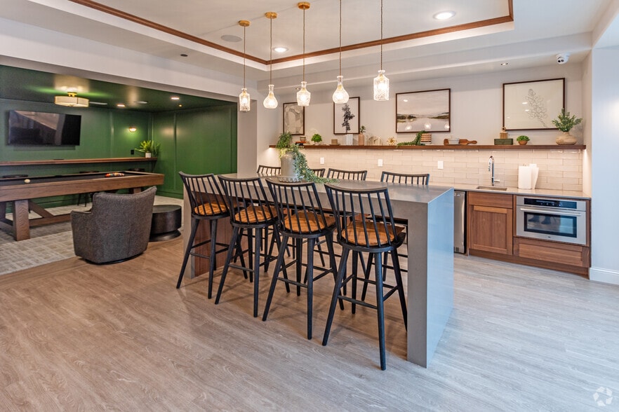 More Photos Of 6445 Lyndale Ave S, Richfield Apartments For Lease