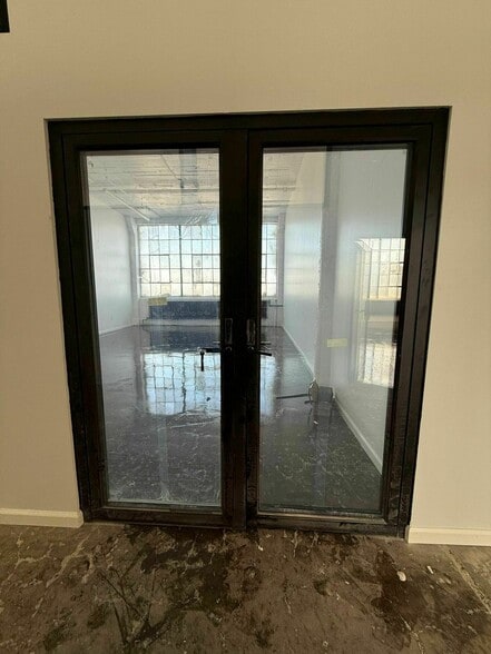 More Photos Of 13000 Athens Ave, Lakewood Warehouse For Lease