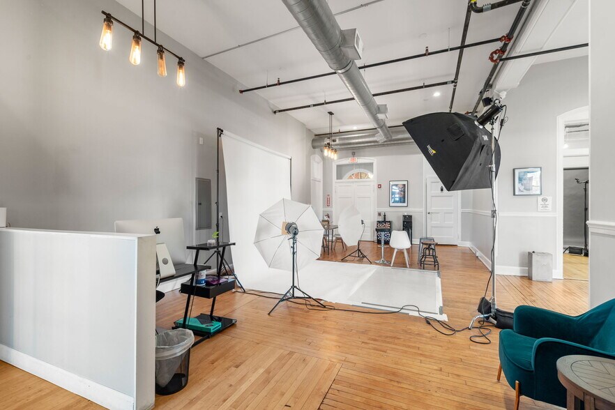 More Photos Of 24 Cambridge St, Charlestown Loft Creative Space For Sale