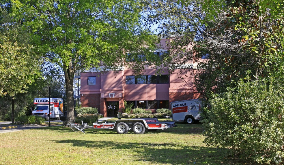 More Photos Of 2908 Mahan Dr, Tallahassee Self Storage For Sale