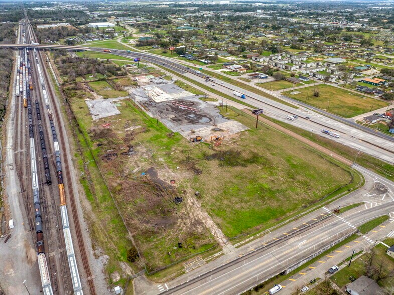 More Photos Of 1825 Interstate 10, Lake Charles Land For Sale